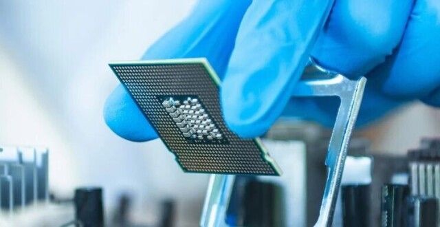 تقنية Co-Packaged Optics: الحل لمشكلة الربط في مراكز البيانات