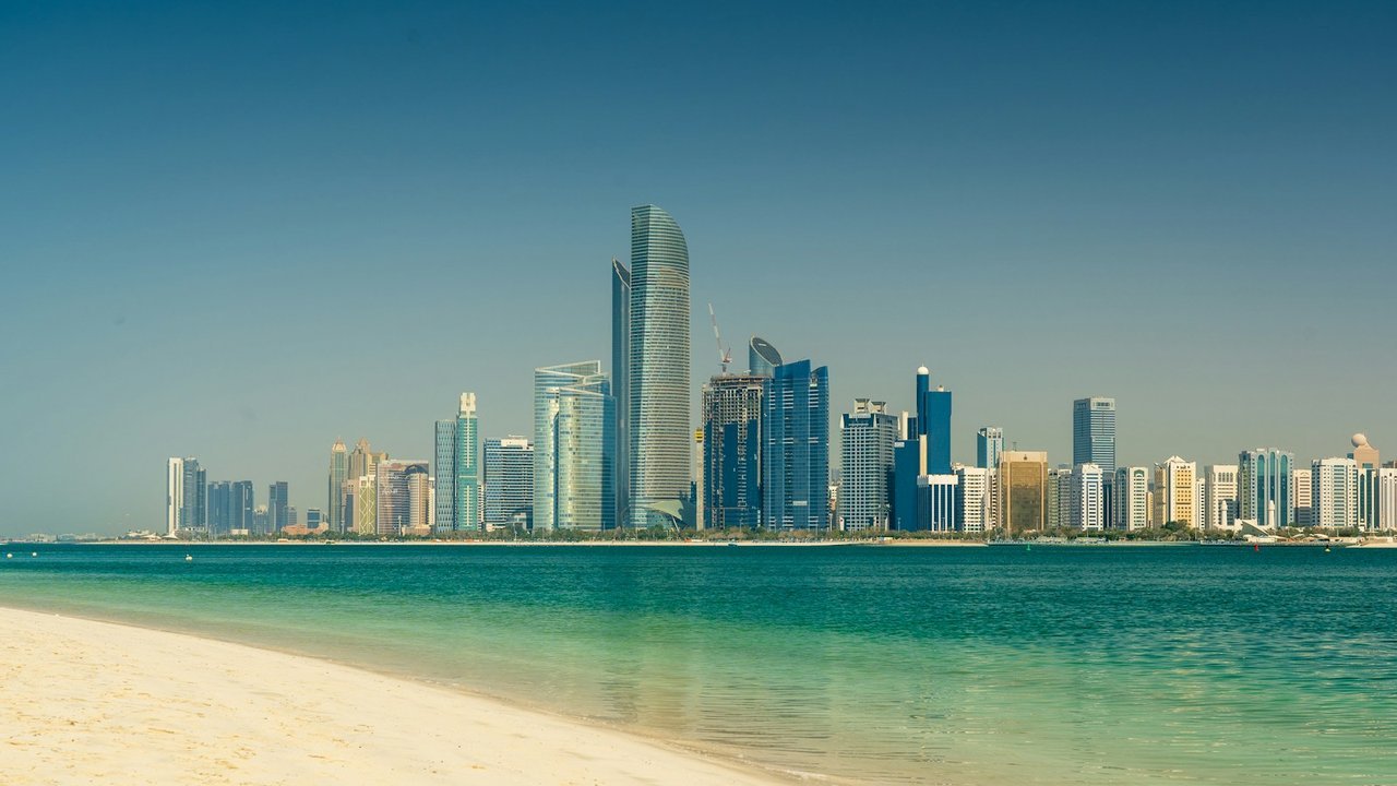هيوماين وريبليت يطلقان شراكة لتعزيز قدرات البرمجة في السعودية